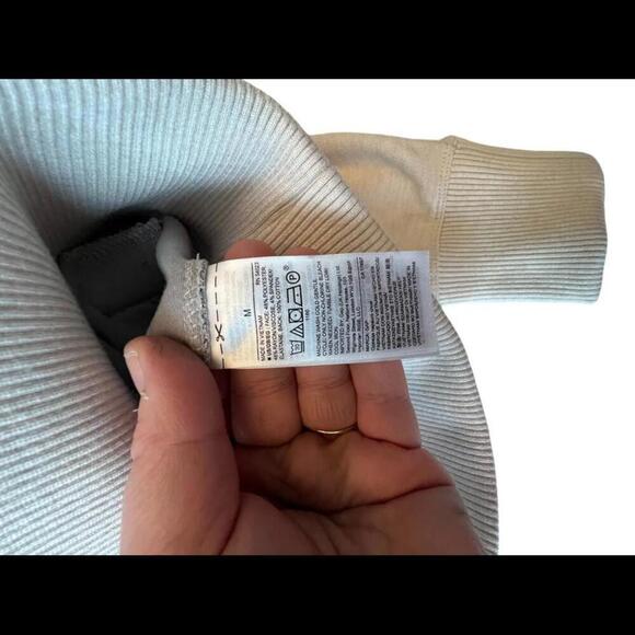 GAP Knit Bomber Jacket - Size M - Picture 8 of 8